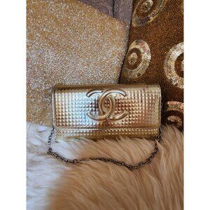 WOW Luxurious Runway Celebrity Gorgeous Evening Wedding shiny gold elegant lady